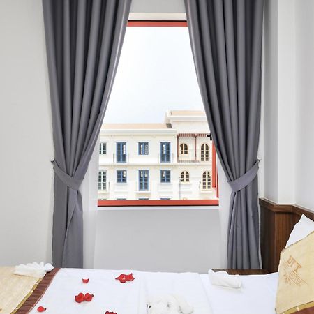 Harry Phu Quoc Hotel 1 Экстерьер фото